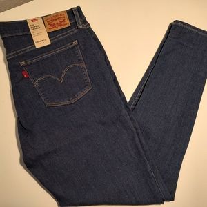 Women's Levi's 710 Super Skinny jeans